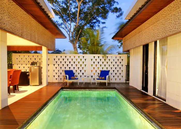 Marbella Pool