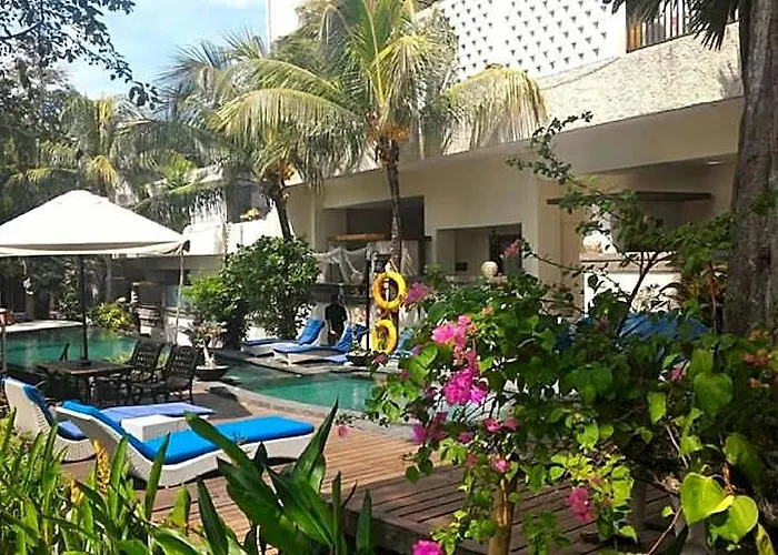 Marbella Pool